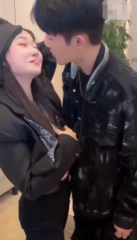 女子买1千克黄金净赚30多万？祁天道徒弟李辰轩一样的内容被封禁！(图4)