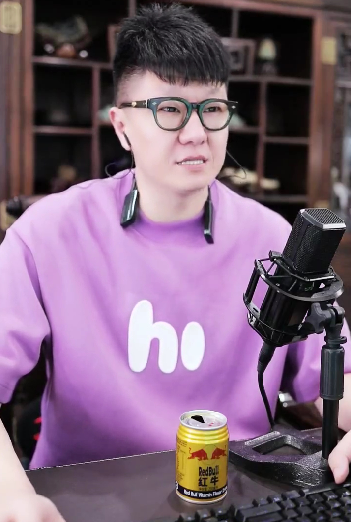 大佛细数YY跳槽主播，都没好下场！失恋后晓夏彻夜直播(图2)