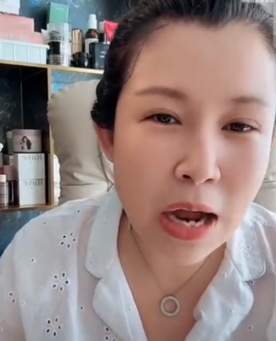 驴姐吐槽驴爸跟我和二驴哭穷？吴召国爆快KS气造假，将不再投流！(图1)