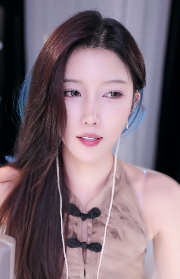 美女主播自曝焦虑抑郁，一个大哥都没吸引到，还有同行“偷”大哥(图3)