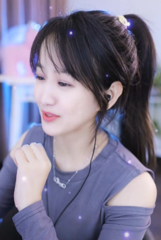 芮甜甜一个包，就值好几十万？文儿续约YY只有有4成概率？(图4)