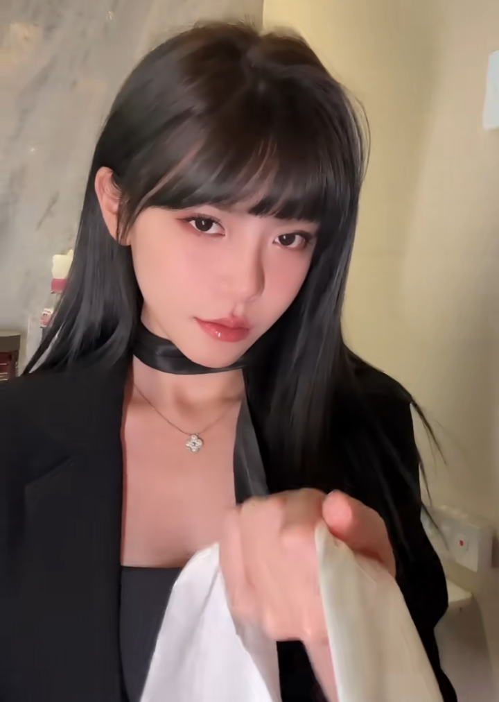 从一姐到精神小妹，昔日大主播风光不再，周淑怡人气暴跌至两三千(图3)