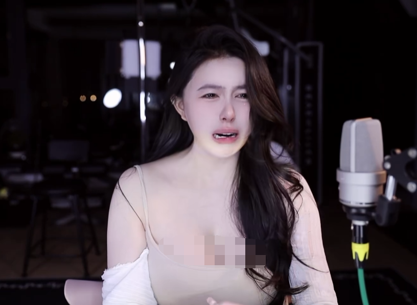 我“擦边”也是有原则的，女主播破防崩溃痛哭，无法满足大哥要求(图4)