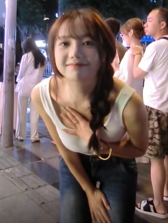 女主播畅聊结婚彩礼钱，若只给28万扭头就走，很清醒绝不“扶贫”(图6)