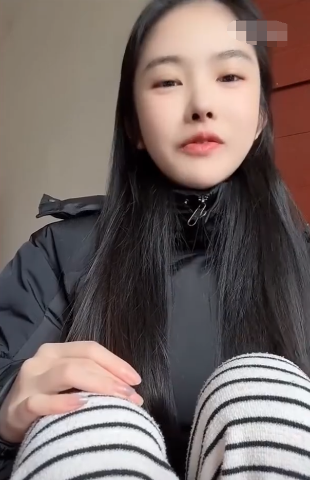 我的账号价值1亿,顾茜茜自曝封号降温?次惑小仙女自曝抑郁症!直言“吃药吃傻了”(图3)