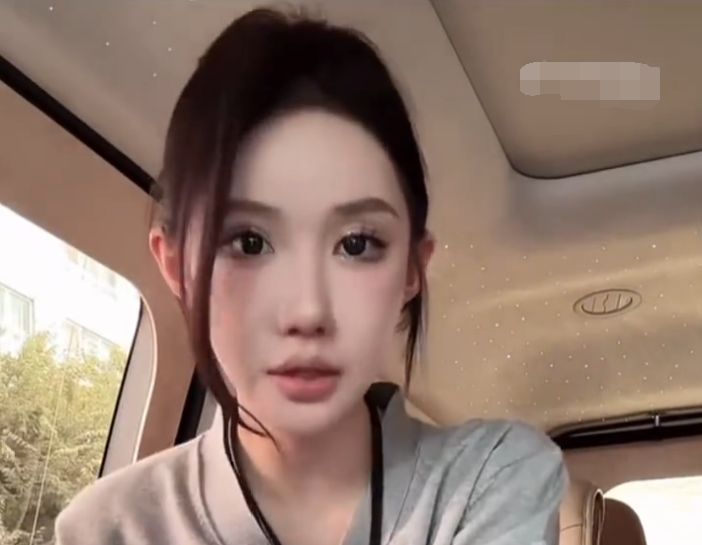 薛小婉讲述韩国流水线式整容经历，小胖否认二驴将回归，是以讹传讹(图1)