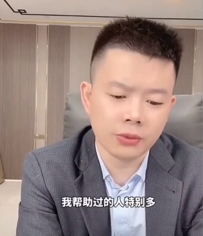 方丈全网交好，粉丝放开对宇文泡偏见，吴召国直言KS一哥二哥都帮过(图3)