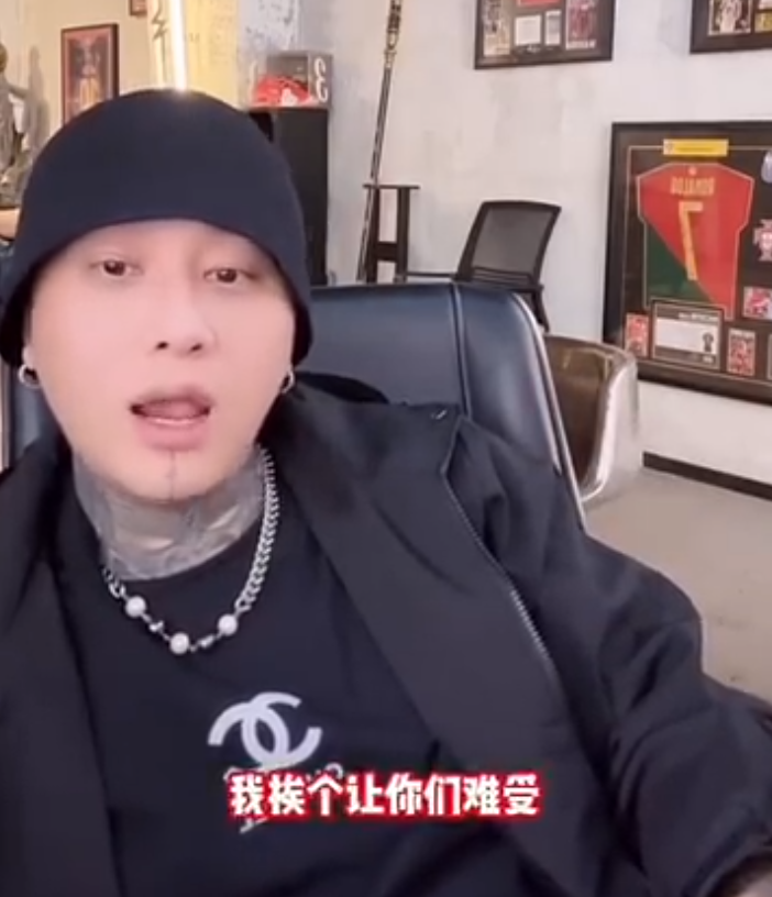 方丈老葛走不走动取决于钱？韩安冉喊喊话妈妈：需要你时都不在(图1)