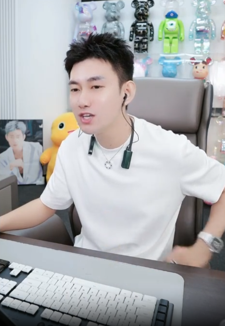 阿哲凌晨上线首次回应辛巴铺路？老塔拒绝拉群撮合辛巴小杨哥(图4)