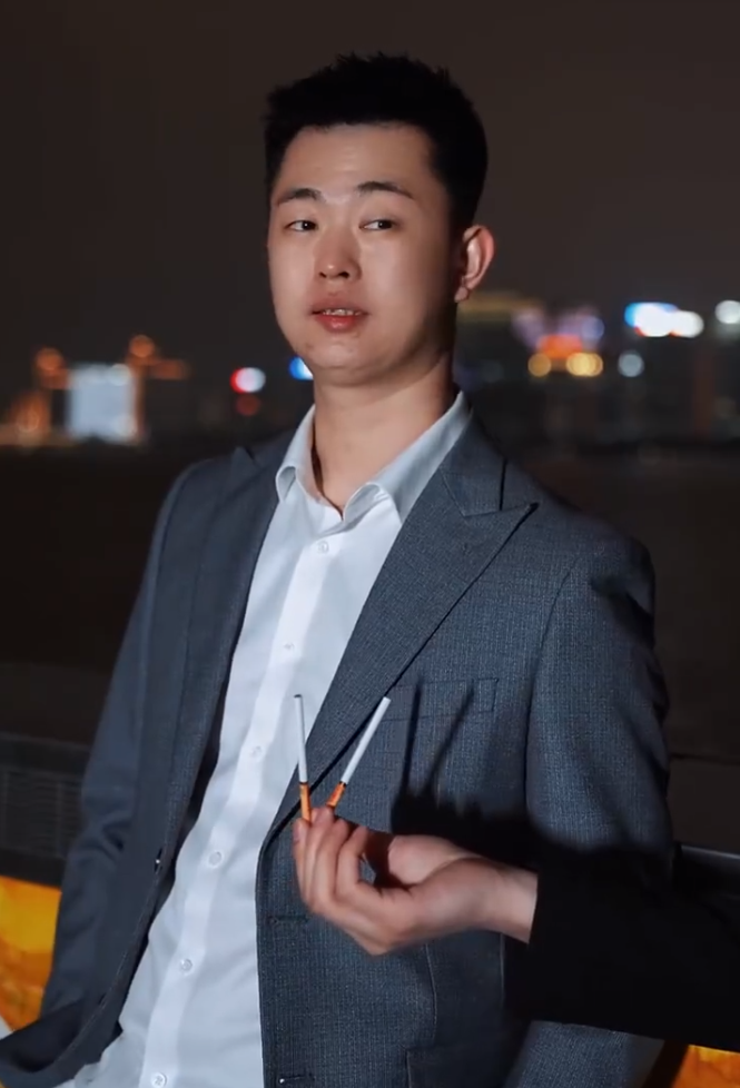 巴扎黑发布开业预告片敬自己，祁天道连线丁一闪现直播间(图2)