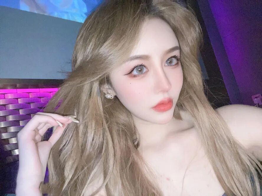 只是想“透”我？问我要不正经视频，女主播自曝与大哥仅恋爱两日(图4)