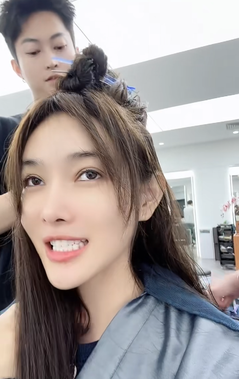 芮甜甜自曝:亲手培养富豪老公?沈曼表忠心:我是KS养的一条gou(图4)