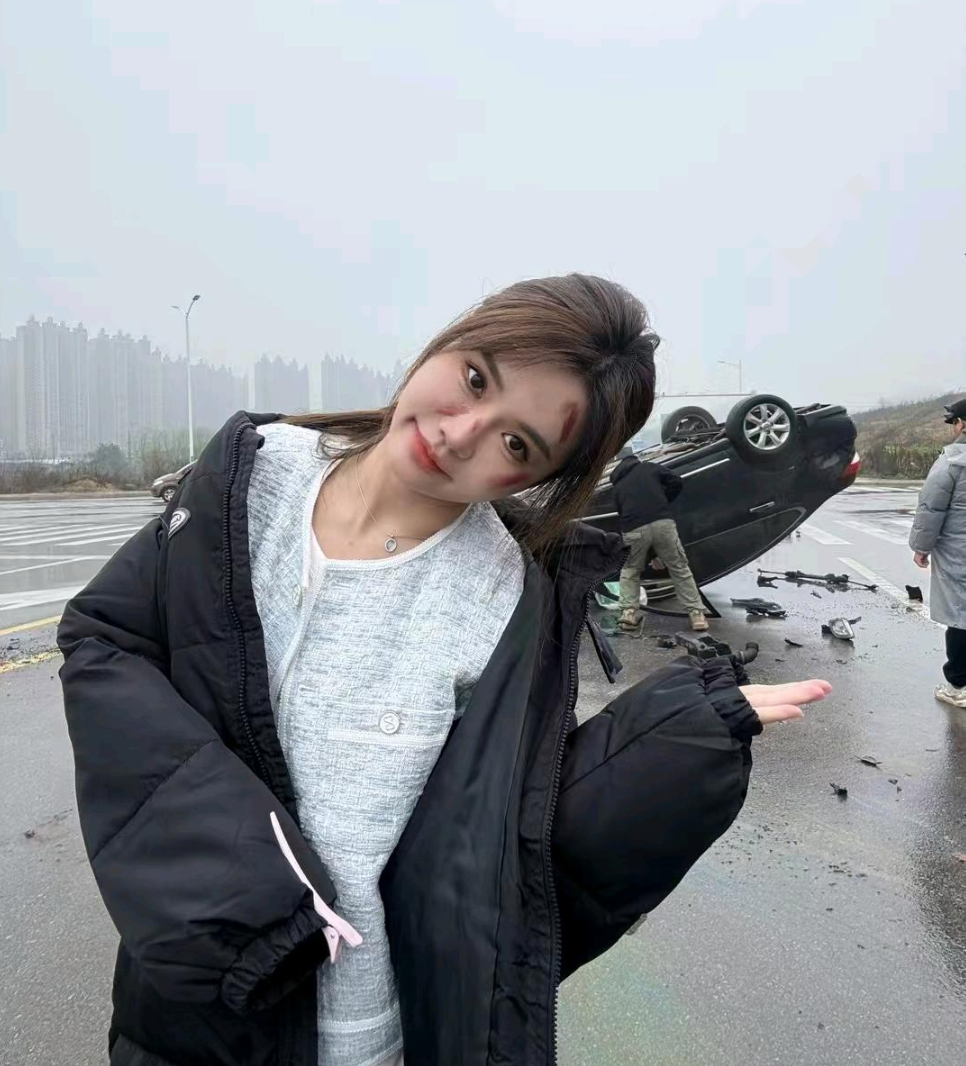 女主播“车祸”真相曝光，竟是短剧拍摄现场，YY短剧征集计划启动(图3)