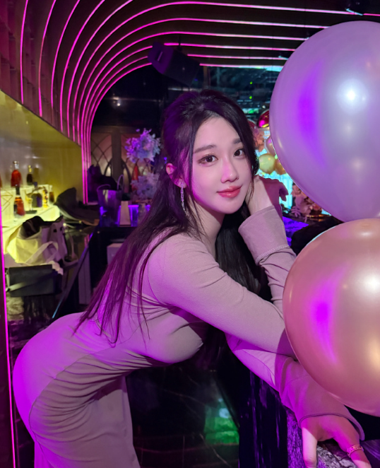 轩子巨2兔停止付费照片？动了别人“蛋糕”，审核太严还有人举报(图2)