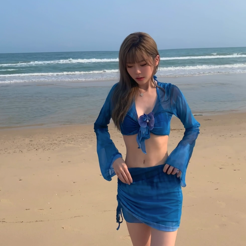 被粉丝嘲讽身材不行，女团出身的周淑怡不服，曾说陪大哥百万起步(图6)