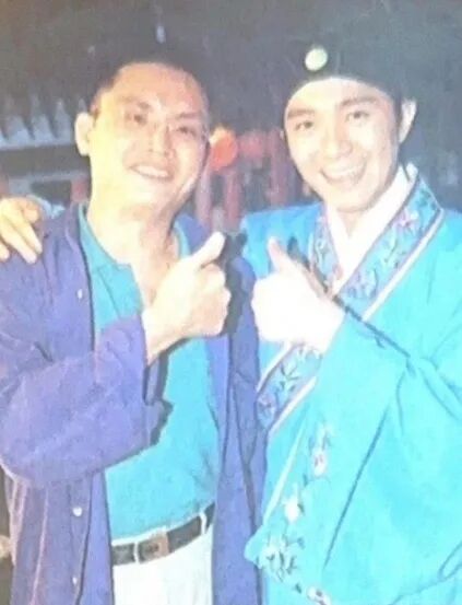 周星驰：永远怀念石班瑜先生！(图4)