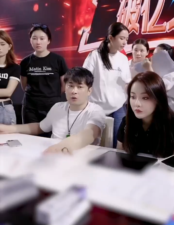 蛋蛋将破亿，辛巴发声全力支持！三只羊被立案调查？已约谈多次(图1)