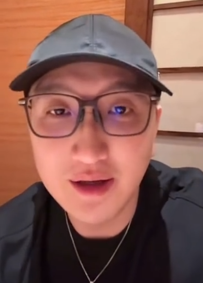 妖怪爆三只羊嘴哥结过婚还吵CP？辛巴账号后台7亿余额曝光(图3)