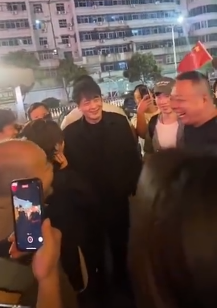 辛巴造访胖东来，是噱头还是真开超市？东北雨姐称先行全额退款(图4)