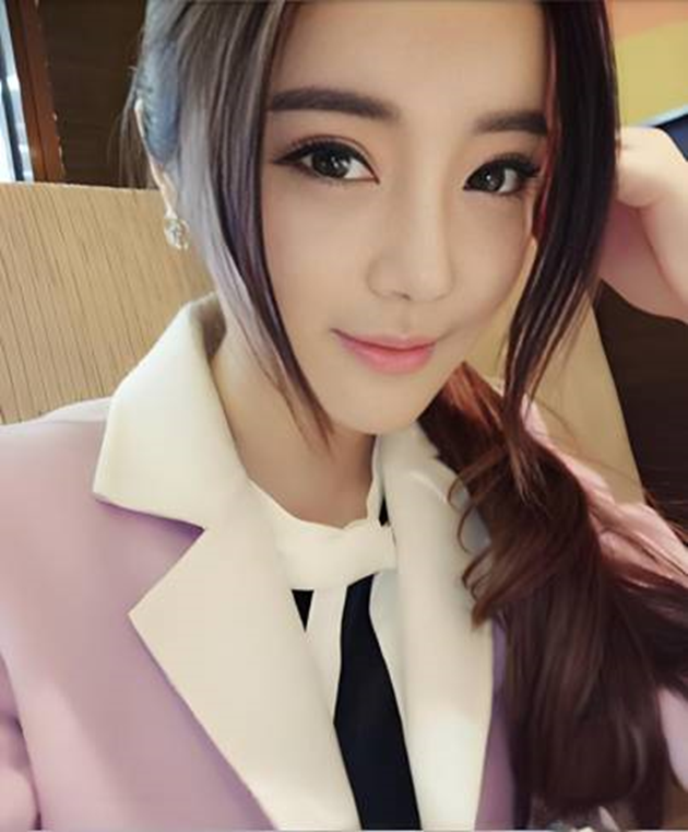 女主播无损解封A类，晓夏感恩YY！在YY养老挺好，小毒液不会跳槽(图3)