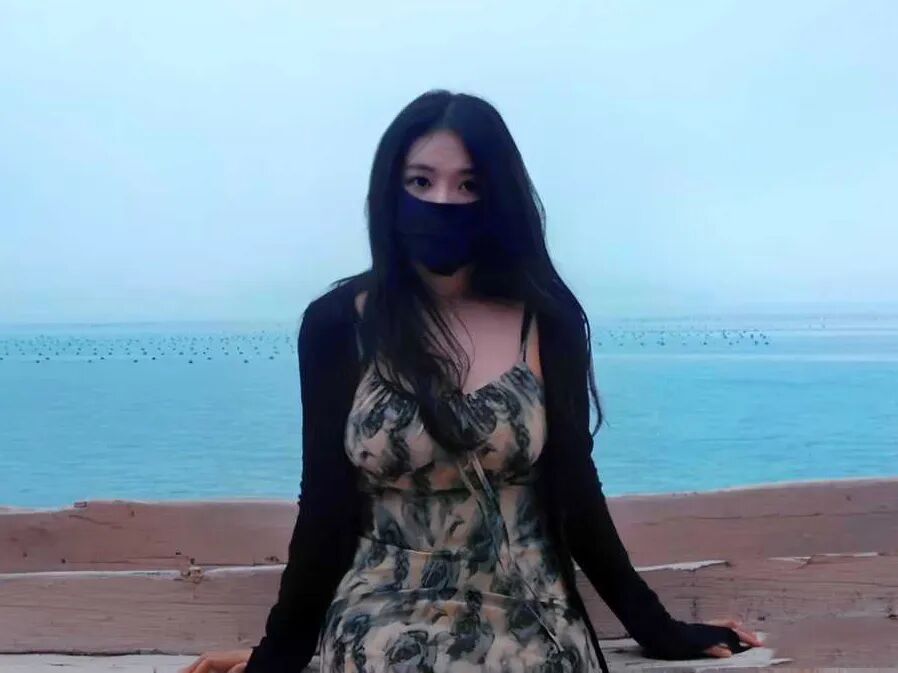 一条小团团杳无音讯，粉丝“黑屏”为她庆祝生日，缺席也收礼2万(图1)