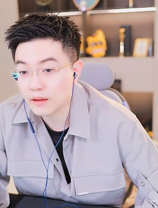 玄律回应：前老板离婚属实？毕加索回归后，7038重新崛起！(图3)