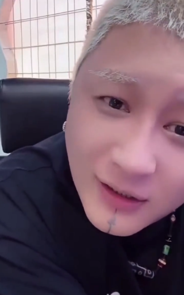 女网红自曝躺赚100万月？方丈与甲亢哥“合体”擦肩而过？(图5)