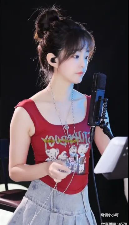 “翻车”网红东北雨姐账号被禁言?YY女主播小小呵爆瓜伪神豪(图7)