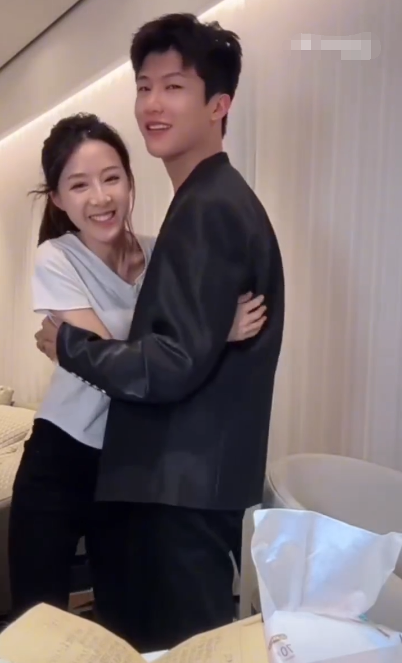 天启回应与懵圈分手：精神出轨驴姐透露平荣调解二子爷小雪？二子爷连麦骡子(图6)