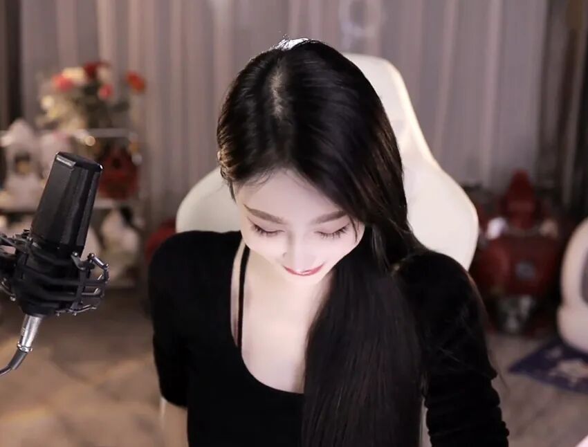 女主播吃烧烤被骚扰，一群醉汉“大声密谋”，出门都裹得严严实实(图6)