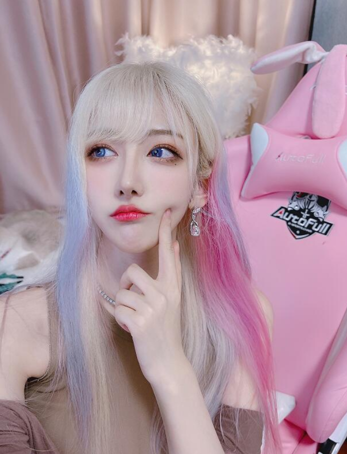 身材好就露出来？美女Coser被公司逼着擦边？发布17分钟视频道歉(图7)