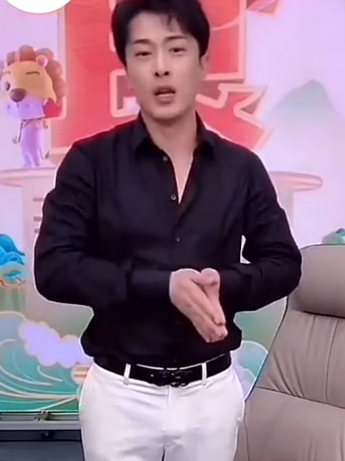 辛巴感谢二驴：江湖是“讲讲辛巴”！韩安冉质问网友：讨厌我哪一点！(图3)