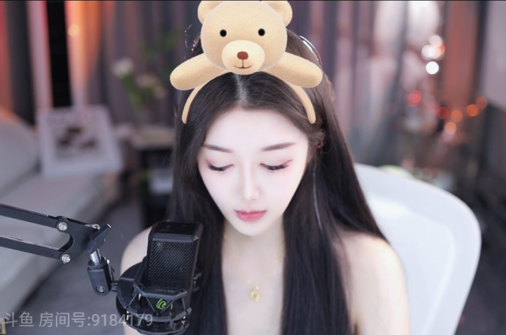 连1万都赚不到不如上班，美女主播自曝想退网，直播黄金时代已逝(图5)