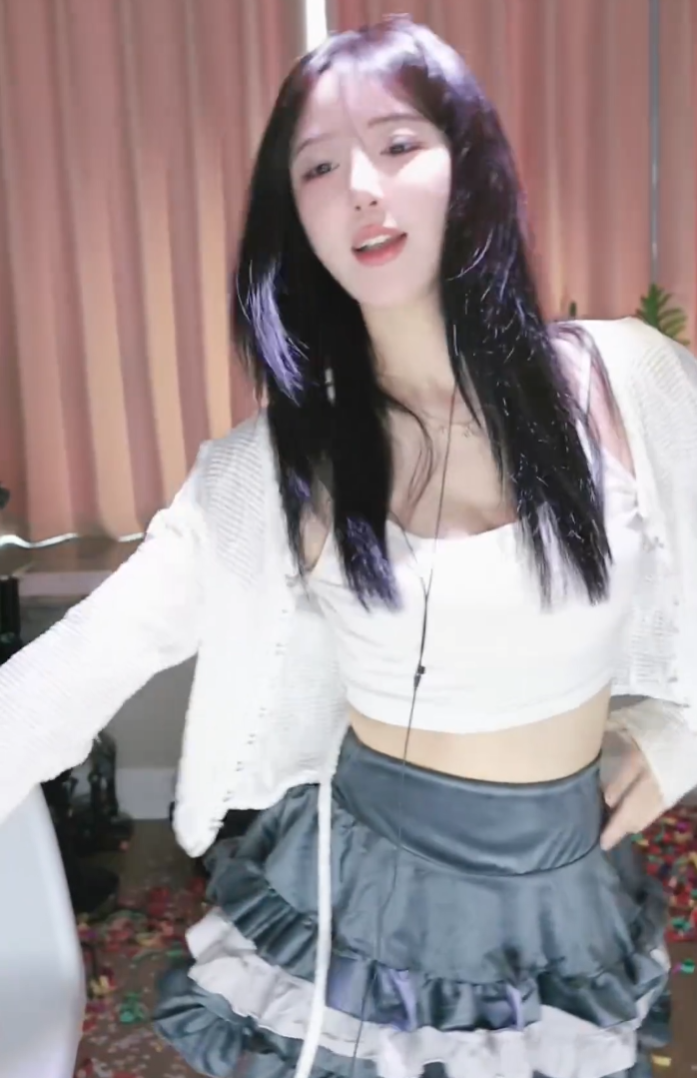 学跳舞也挽救不了?呆妹儿人气暴跌严重,老粉直言:早就料到了(图7)