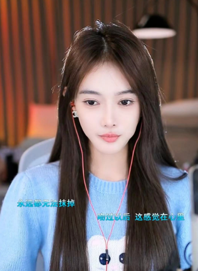 芮甜甜爆违约金，还有十几万就还清，毕加索出来了？暂时无法直播(图3)