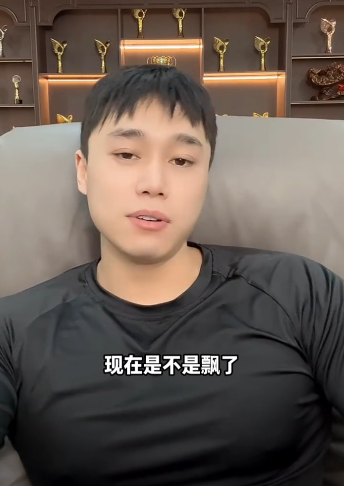 真是“不是冤家不聚头”!方丈娜美握手言和,刘二狗力争做第二个辛巴?(图4)