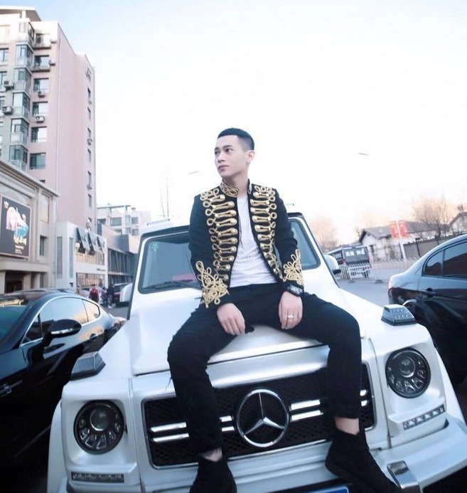 到期已三年吴迪跳槽抖音？对平台忠心但禁不住打压，27日正式首秀(图1)