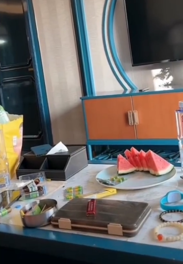 仙洋教育王闪闪,我就乐意拔尖!小胖分析天佑为啥不结婚?(图5)