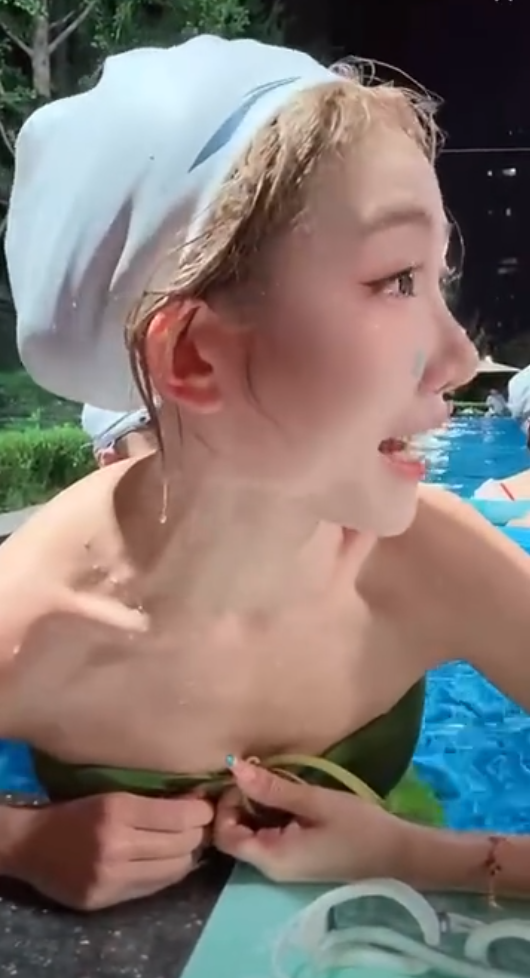 泳池直播被阻，女网红怒骂保安，辛巴棉密码陷风波，二子爷：若属实堪比三鹿(图5)