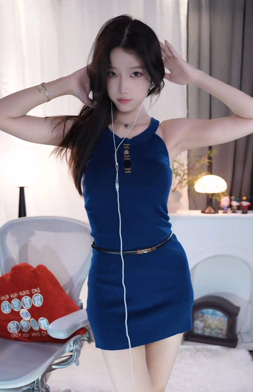 向往婚姻但并非“扶弟魔”，女主播自称私生活简单，自己值得被爱(图1)