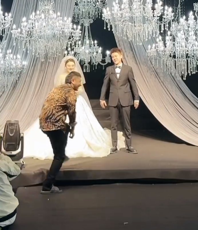 祁天道大舞台被拆，回应不干了还做户外，方丈给谭淼淼婚礼作证婚人(图1)