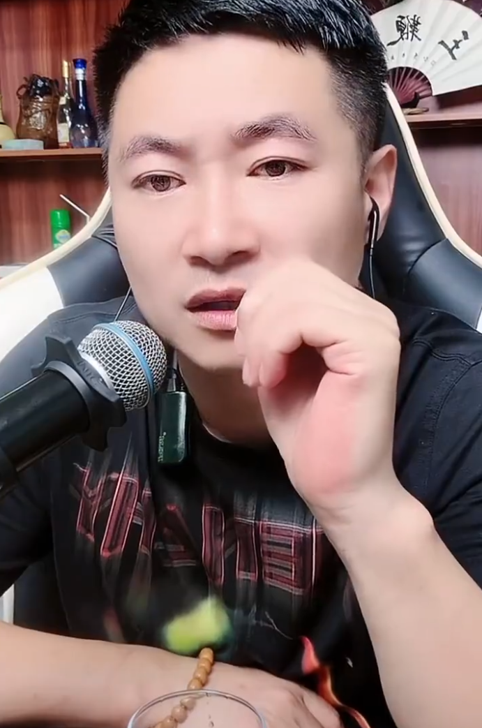 九天分析:崔阿扎天佑为何能修成正果结婚?丁一谈师父祁天道:归来依旧是热度王(图3)