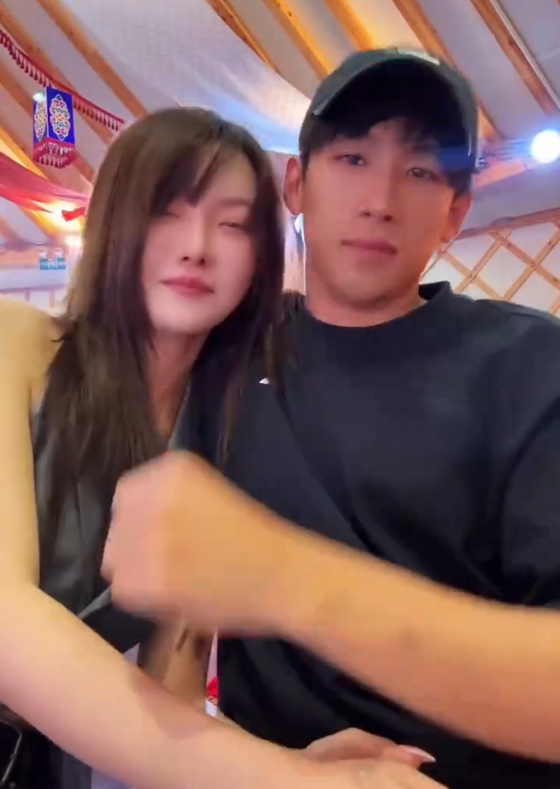 九天分析:崔阿扎天佑为何能修成正果结婚?丁一谈师父祁天道:归来依旧是热度王(图4)