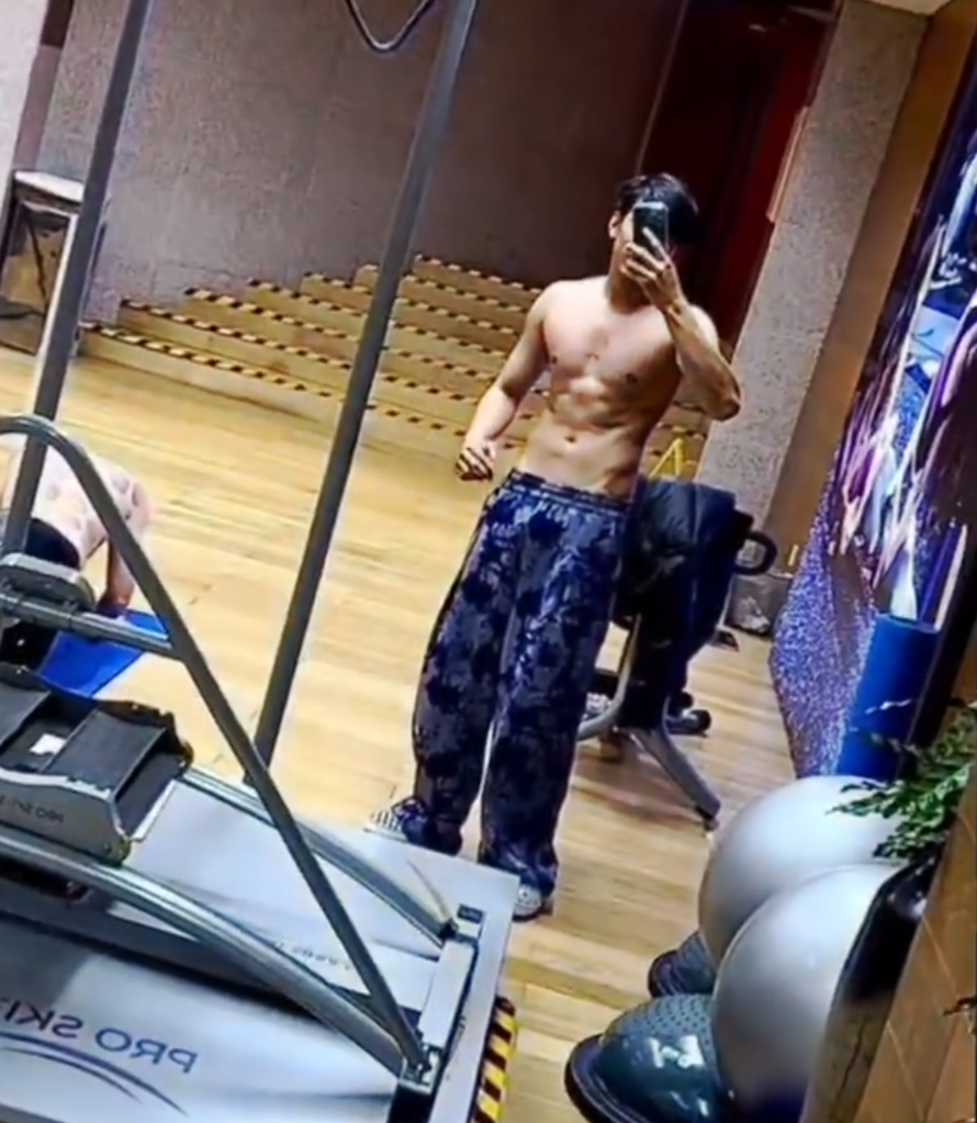 祁天道户外也有人搅和，他现在挺难,刘二狗连麦天佑攀交情商业互吹(图7)