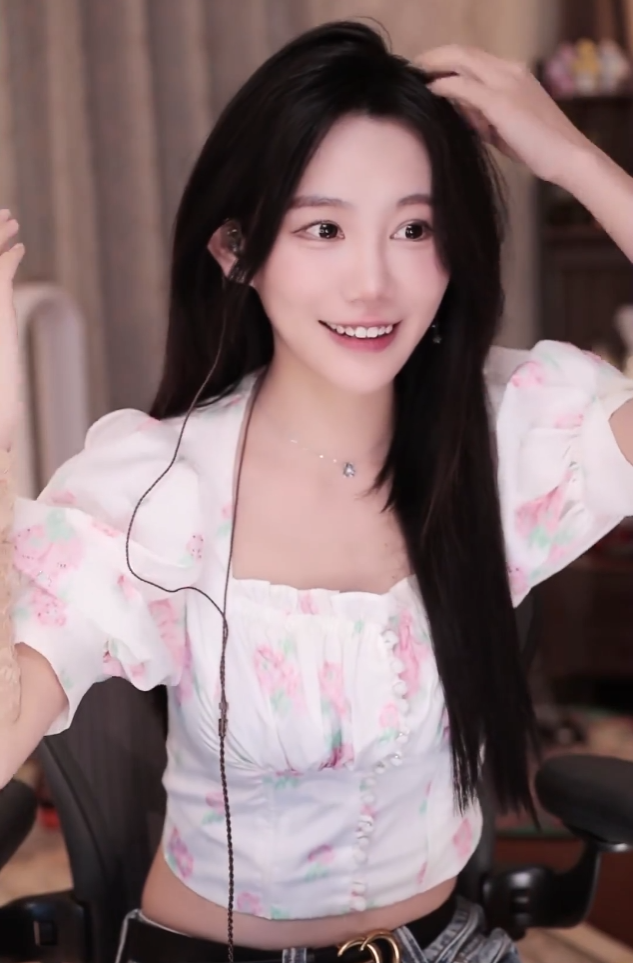 二次元喵老师转型“上岸”，不愿习惯性讨好观众，删作品从头开始(图5)