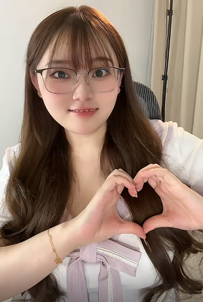 已经准备好擦边了！酥酥复出否认生子，自曝将转型娱乐PK主播(图3)