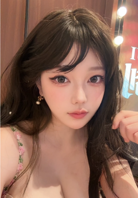 一杯奶茶钱就加上好友?刘飞儿清凉出门被搭讪,分享“延迟处理大法”(图4)