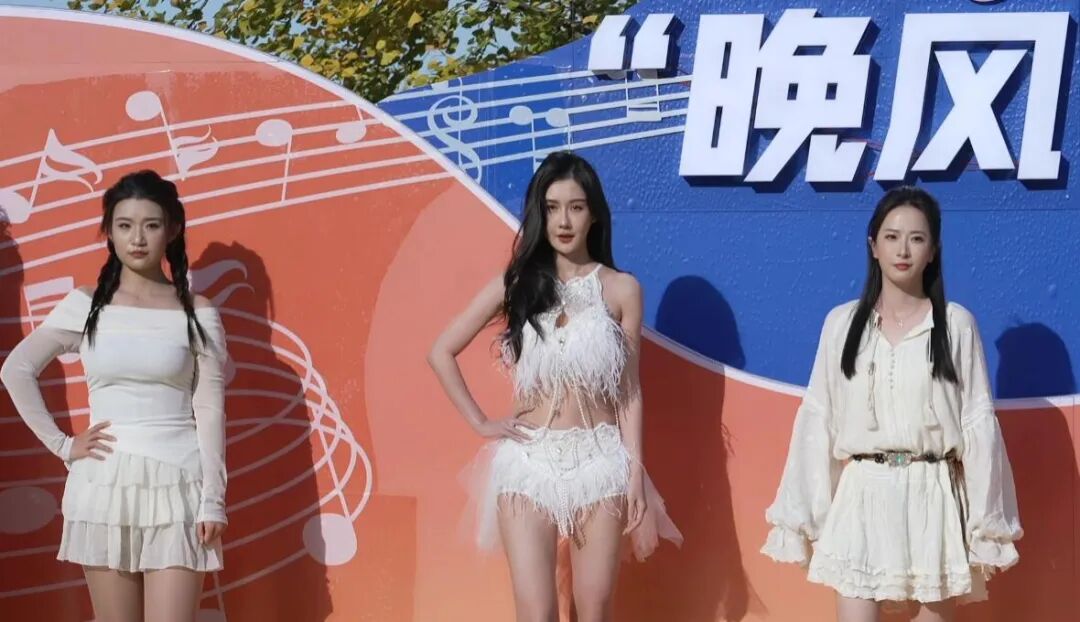 众女主播汇聚洱海之畔，YY公会集结战S2答谢会，歌舞才艺惊艳大理(图2)