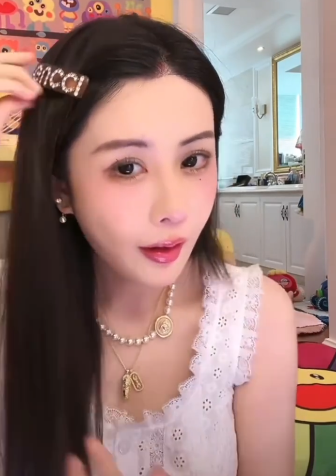 不能侮辱男友对我的爱,韦雪高情商回应“假货”?仙洋回应狗磊:骂我可以,不准动3484!(图3)