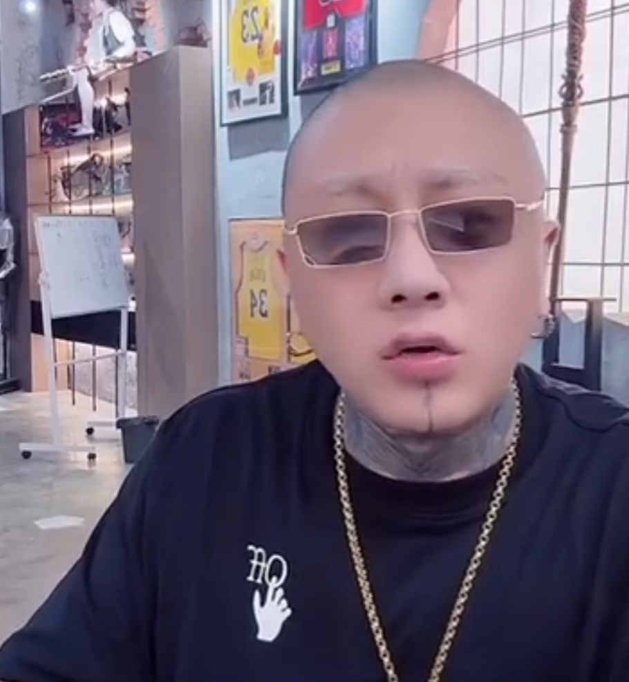 赵大牛足球赛开幕！球球空降助阵！“驴丈”兄弟情，方丈表示永远感激二驴(图5)